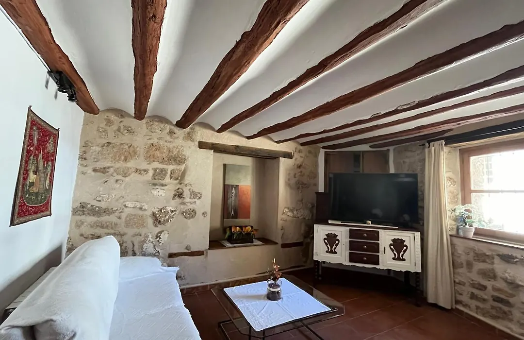 Apartamentos Can Juver-1
